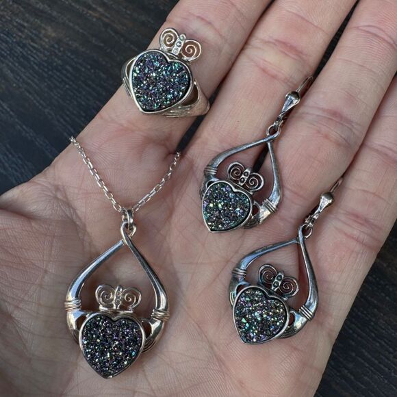 Claddagh Druzy Set: Necklace Ring & Earrings, Sea Green Drusy, JMH Ireland - Picture 6 of 17